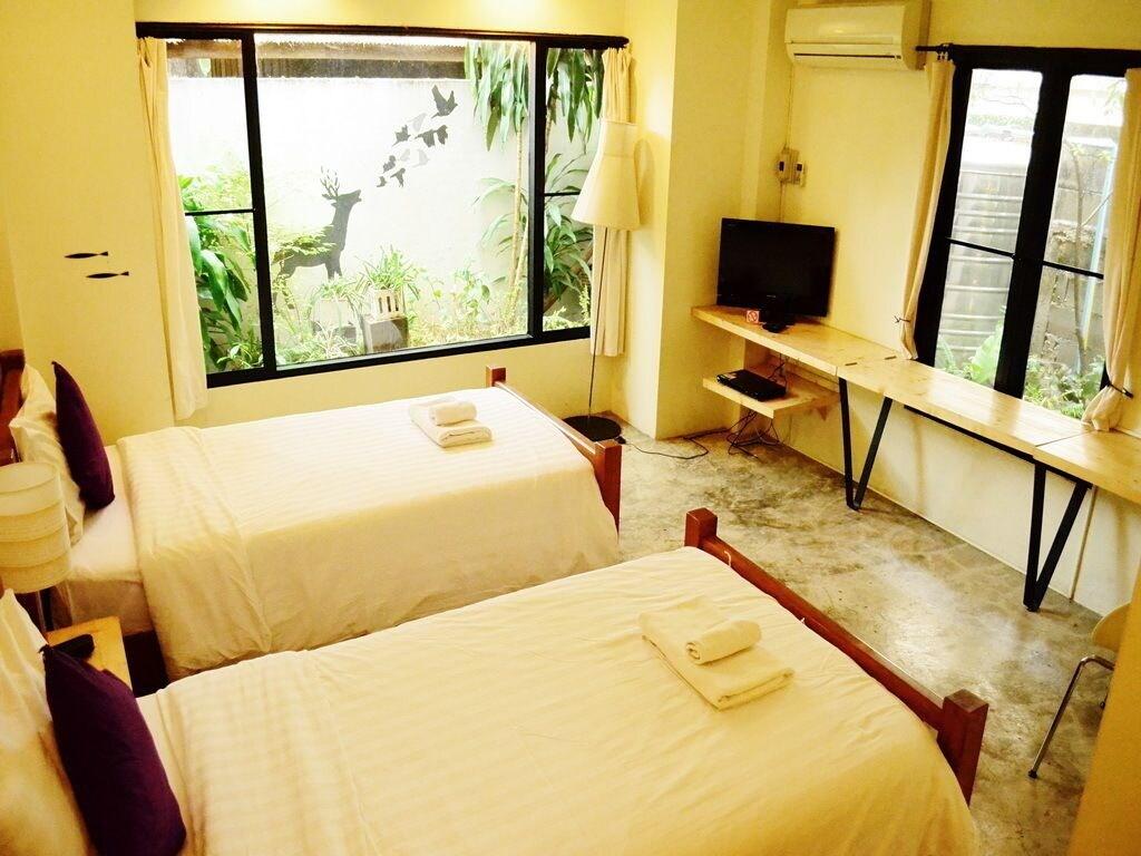 Early Bird Bed & Breakfast (Adults Only) Chiang Mai Buitenkant foto